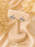 Aretes Nudo Botón Plateado