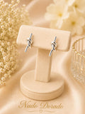 Aretes Nudo Plateado Felicidad